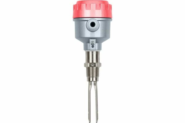 Вибрационный датчик уровня жидкостей INNOLEVEL в алюм. корпусе, -30 +150 С, Pmax=20 bar, 24 V AC/DC, IP 65, соединение- резьба 1" PT, нерж. сталь, удлинение 135 мм, нерж. сталь