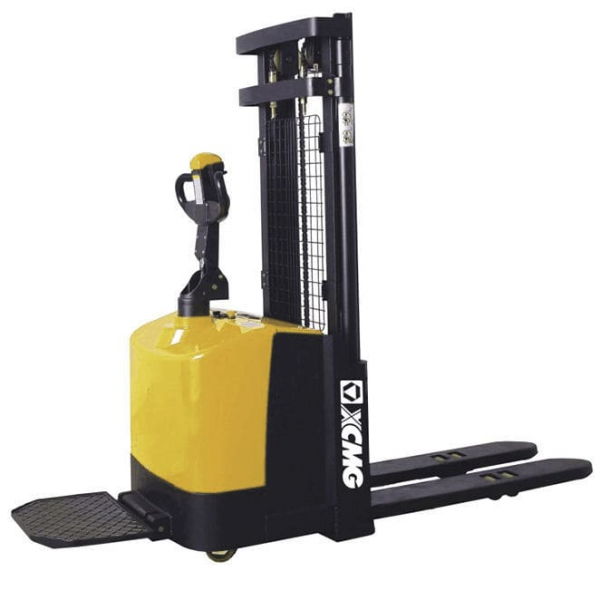 Штабелер XCMG XCS-P16