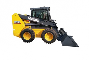 Мини-погрузчик XCMG XC740K (грузоподъемность 750 кг, ковш 0.45 м³, 50 л.с.)