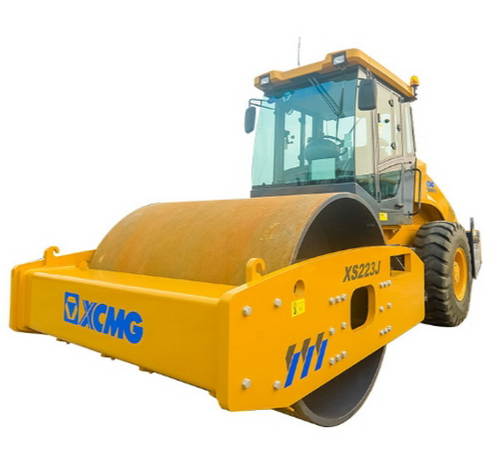 Грунтовый каток XS223J