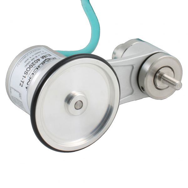 Инкрементальный энкодер INNOCONT D=40мм с мерным колесом L=200мм, контактная поверхность - резина, профиль гладкий, 1имп/1мм, 5…30VDC, выход HTL, IP64, -20…+85°C, тангенциальный кабель 2м