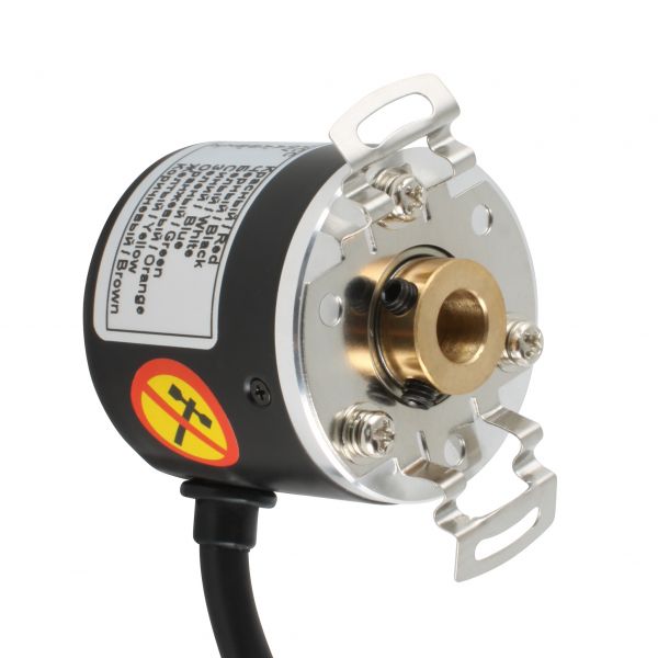 Инкрементальный энкодер INNOCONT D=40мм, полый вал 8мм, 5000 имп/об, 5VDC, выход TTL, IP54, -20…+80°C, радиальный кабель 2м