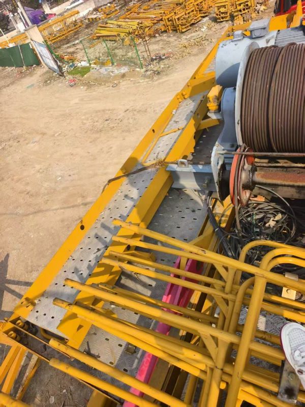 Башенный кран XCMG QTZ125