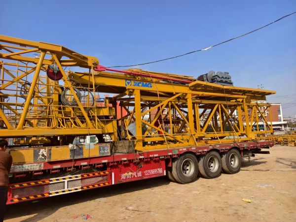 Башенный кран XCMG QTZ125