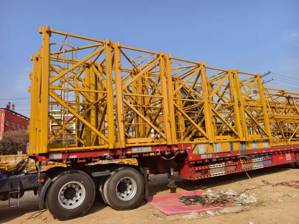 Башенный кран XCMG QTZ125