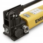 Насос ручной гидравлический двухскоростной Enerpac P-802 (700 бар, 4.1 л)