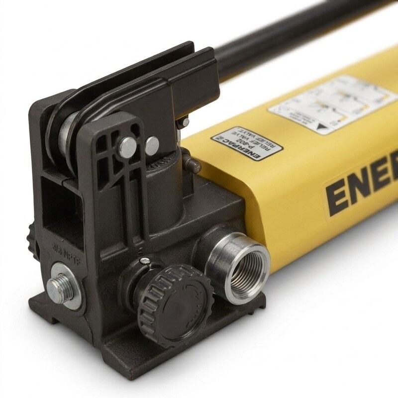 Насос ручной гидравлический двухскоростной Enerpac P-802 (700 бар, 4.1 л)